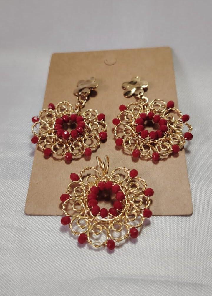 Set Flor Rojo-Aretes + Dije (sin cadena)